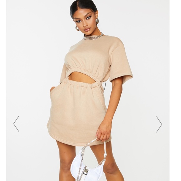 PrettyLittleThing Dresses & Skirts - POCKET DETAIL CUT OUT SHORT SLEEVE SWEATER DRESS in STONE